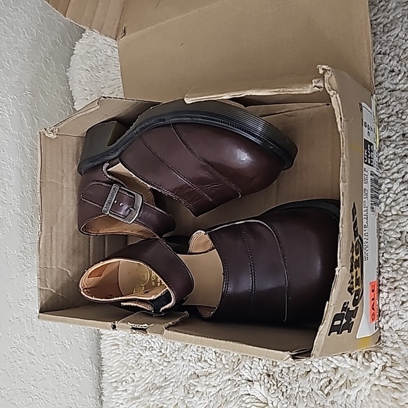 Dr Martens Sandals Made in England - Picture 12 of 13